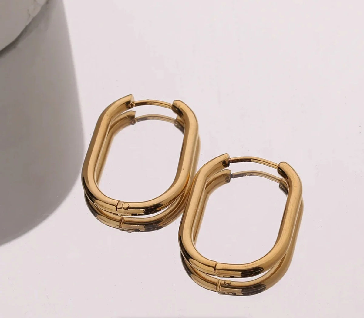 Kendra hoops